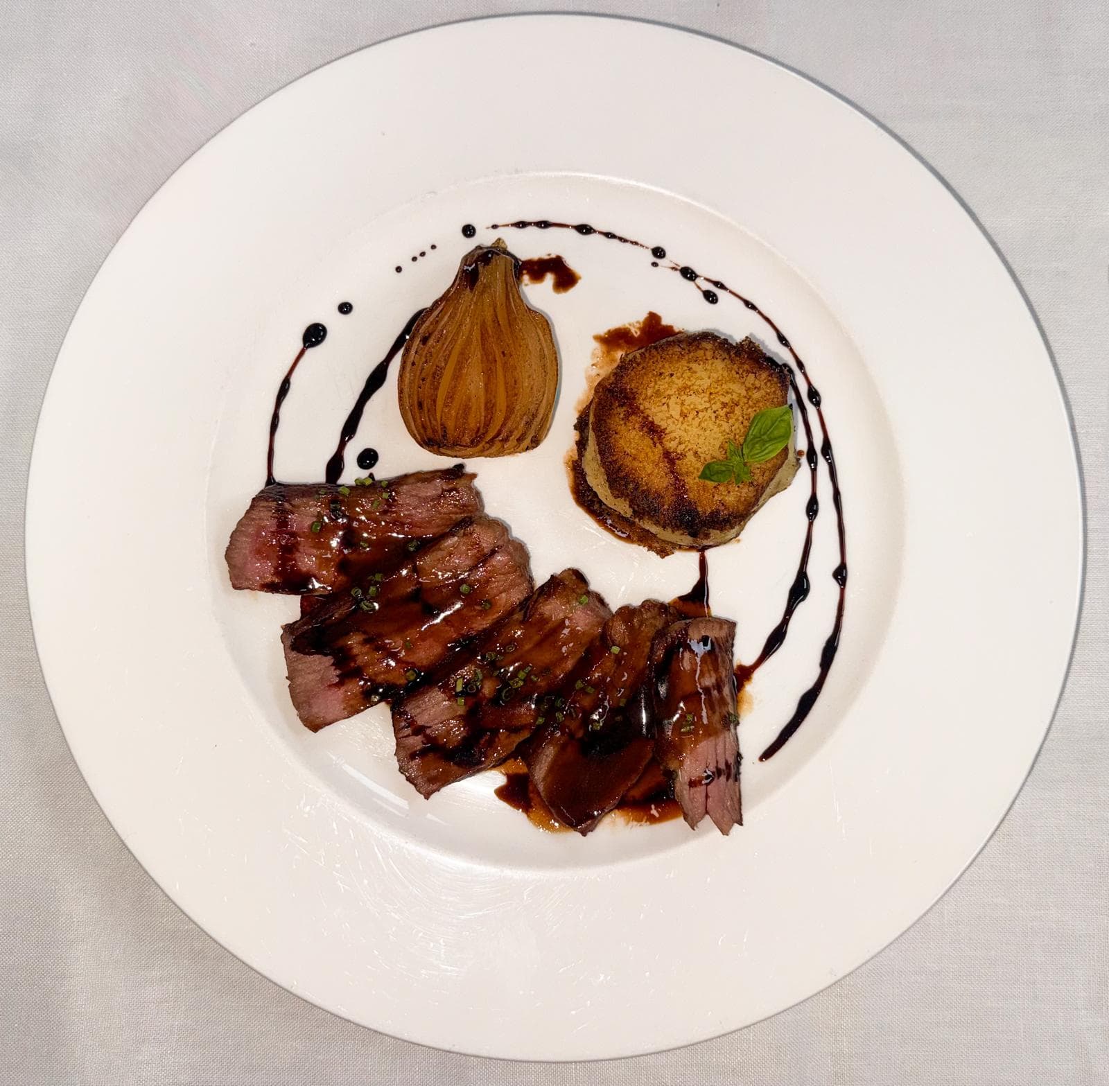 Plato de las jornadas en La Parrilla de Leganés · Hotel AR Parquesur